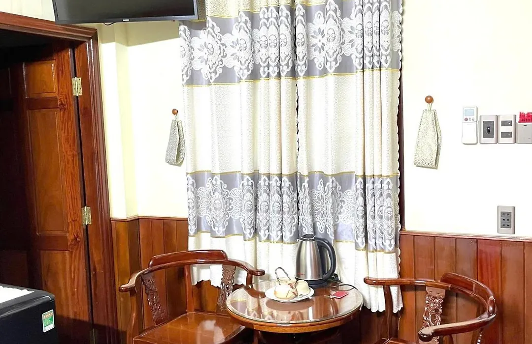 Nam Song Hau Hotel-1