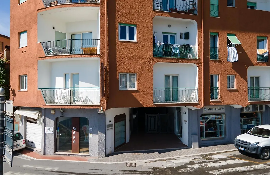 Bi Hotel-1