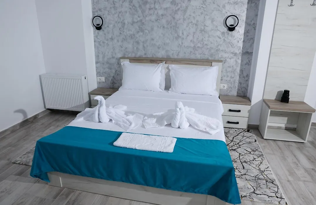 Ruxo Hotel-1