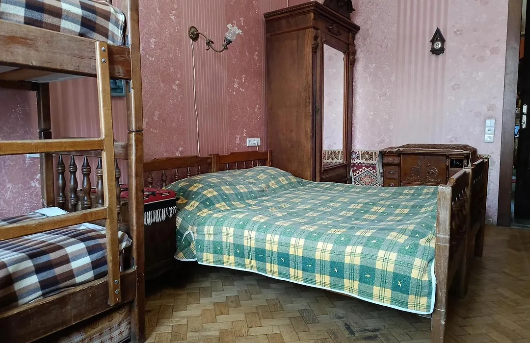 Guest House Irina Tbilisi-1