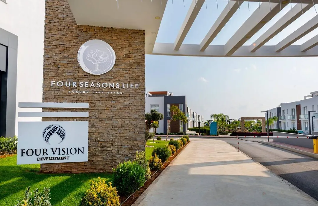 Apartments In Four Seasons 2-1