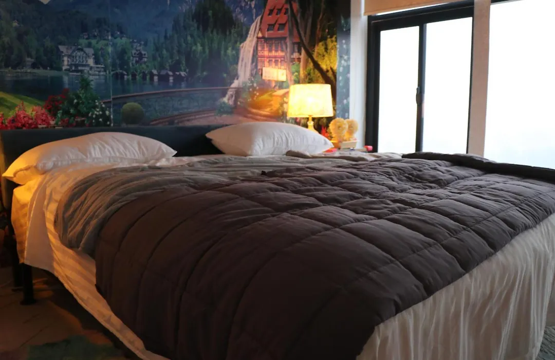 Luxury Manzil Apartment-1