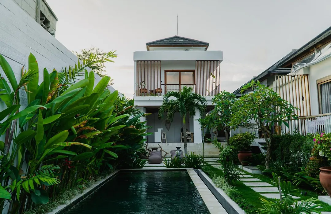 Sanjula Uluwatu-1