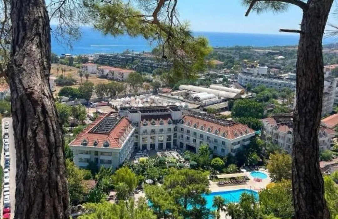Grand Mir'Amor Hotel&Spa-1