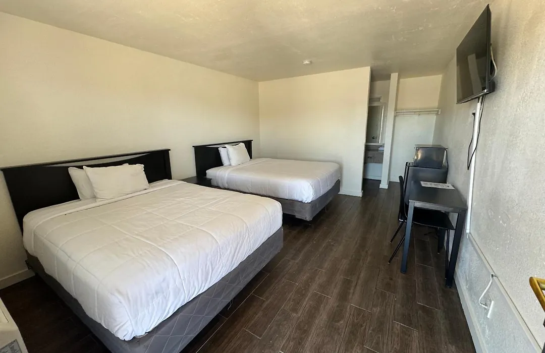Ocotillo Apartments & Hotel-1