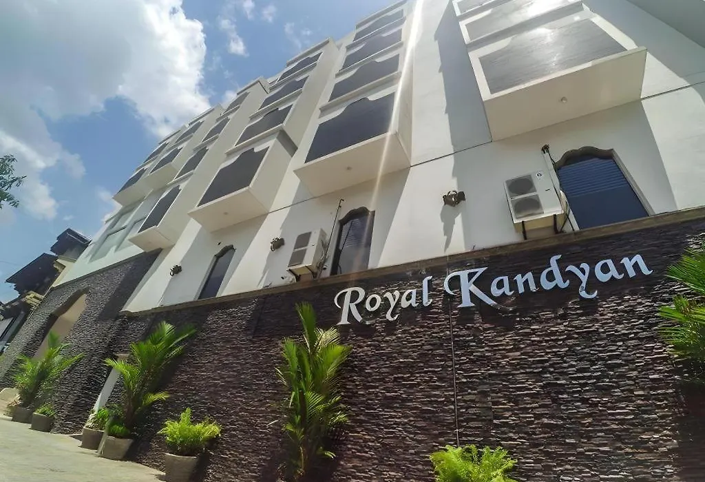 Royal Kandyan Hotel-1