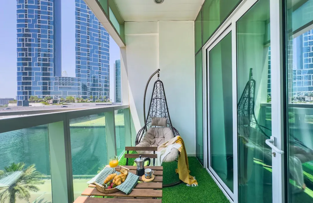 Luxury Rooftop Pool With Full Marina View 45 Percent Off-1