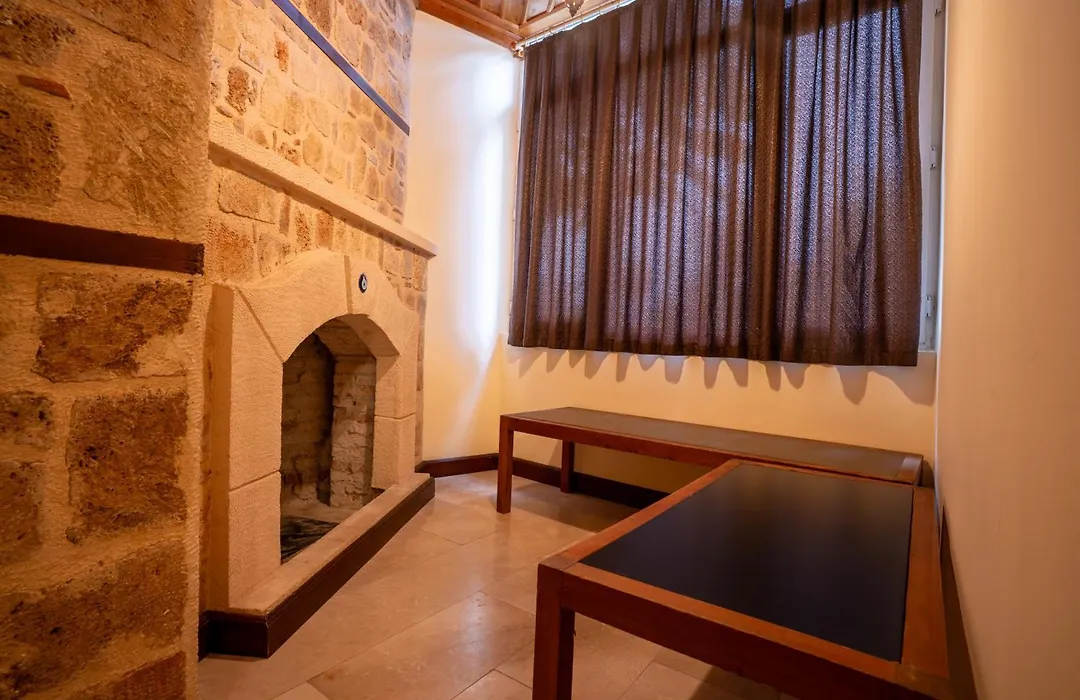 Bacchus Pension-1