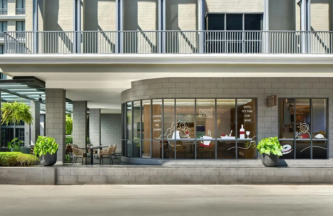 Courtyard By Marriott Bangkok Sukhumvit 20-1