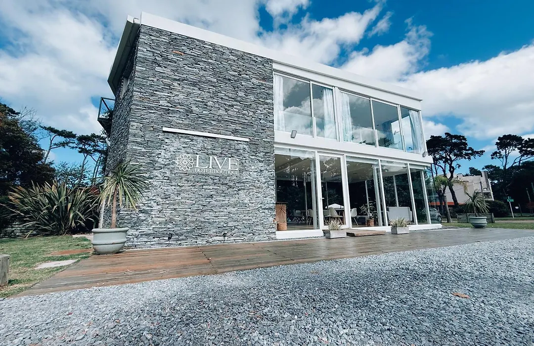 Live Hotel Boutique (Adults Only)-1