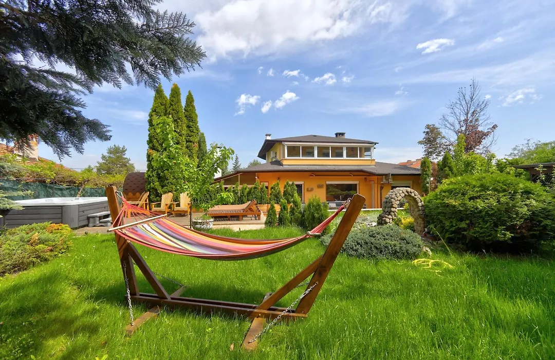 Villa Boyana City & Relax With Hot Jacuzzi And Sauna By Bookvillabg-1