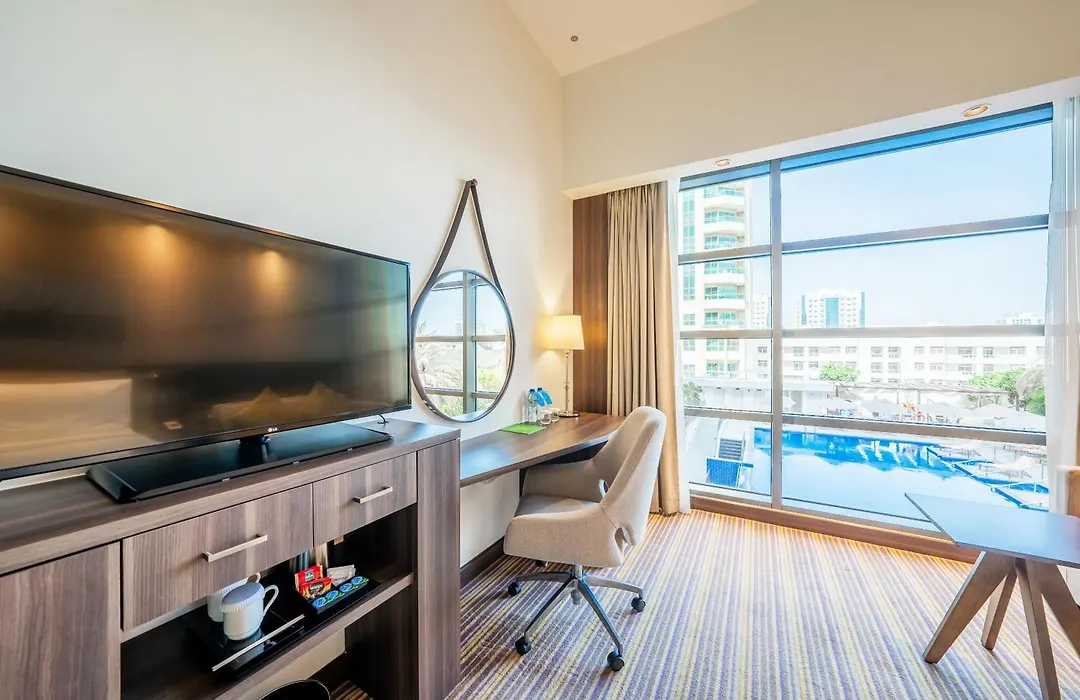 Hampton By Hilton Dubai Airport-1