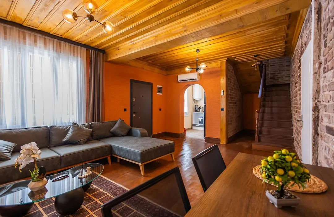 Fragments Hotel-1