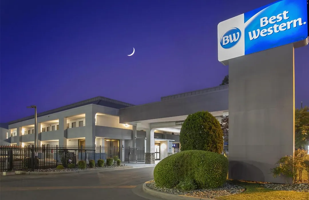 Best Western Salisbury Plaza-1