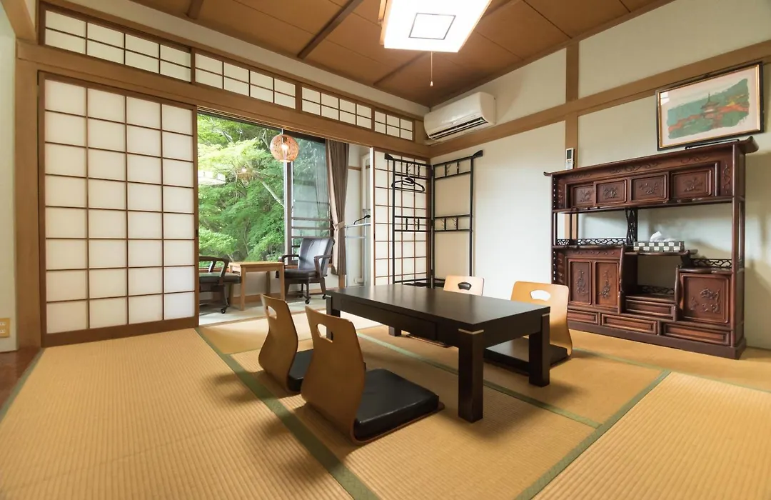 Miyajima Guest House Mikuniya-1