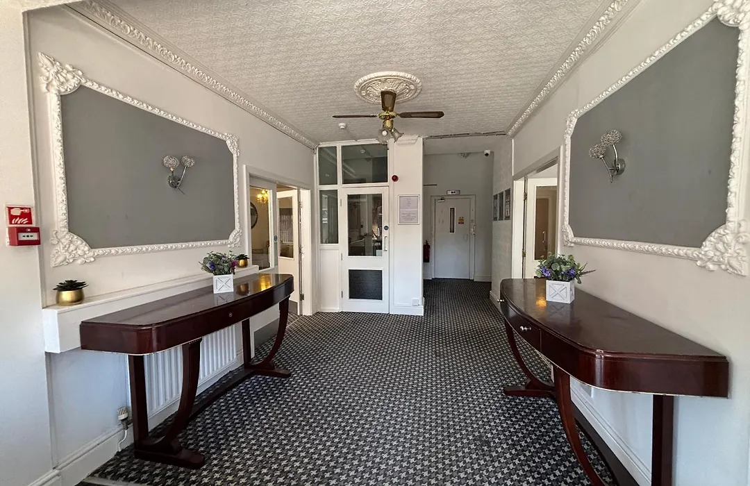 The Royal Alexandra Hotel By Compass Hospitality-1