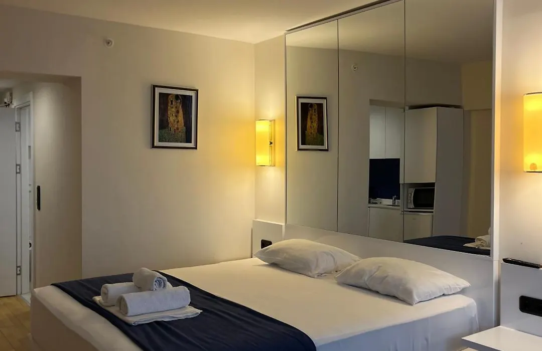 Orbi City Vip Apartments In Batumi Center-1