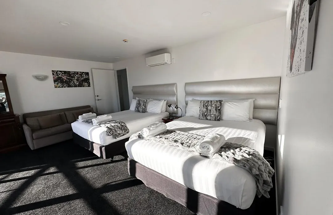 Delorenzo Studio Apartments-1