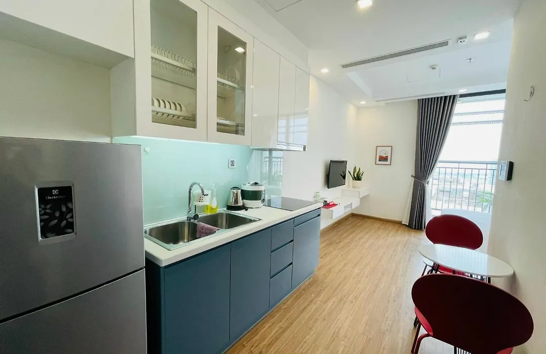 Luxury Studio In Vinhomes Green Bay, 25' To Airport, Gym, Swimming Pools-1