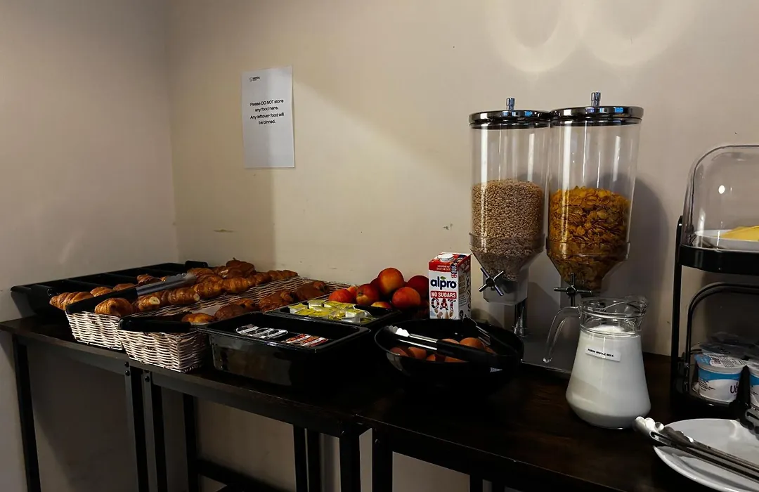 Safestay Edinburgh Cowgate-1