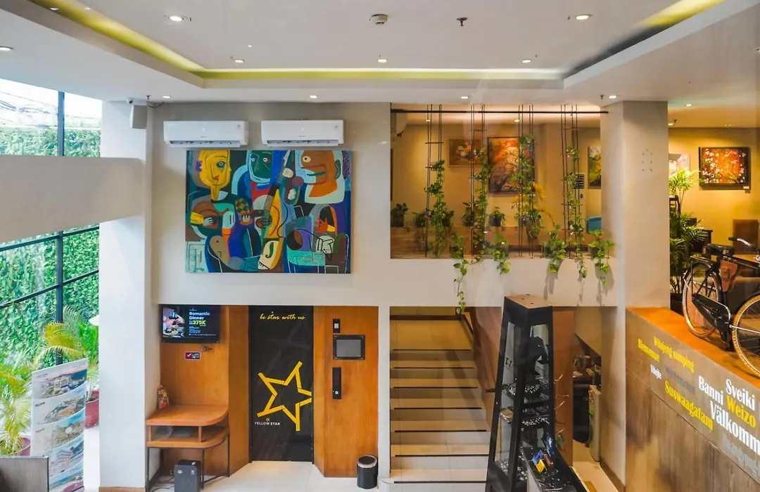 Yellow Star Ambarukmo Hotel-1