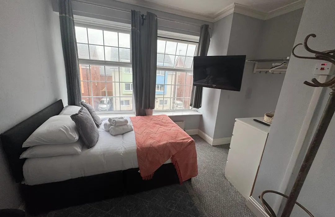 The Shores Hotel, Central Blackpool-1