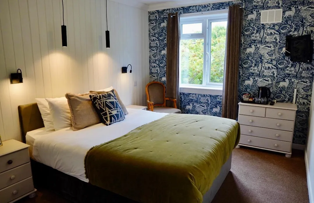 Lochnell Arms Hotel-1