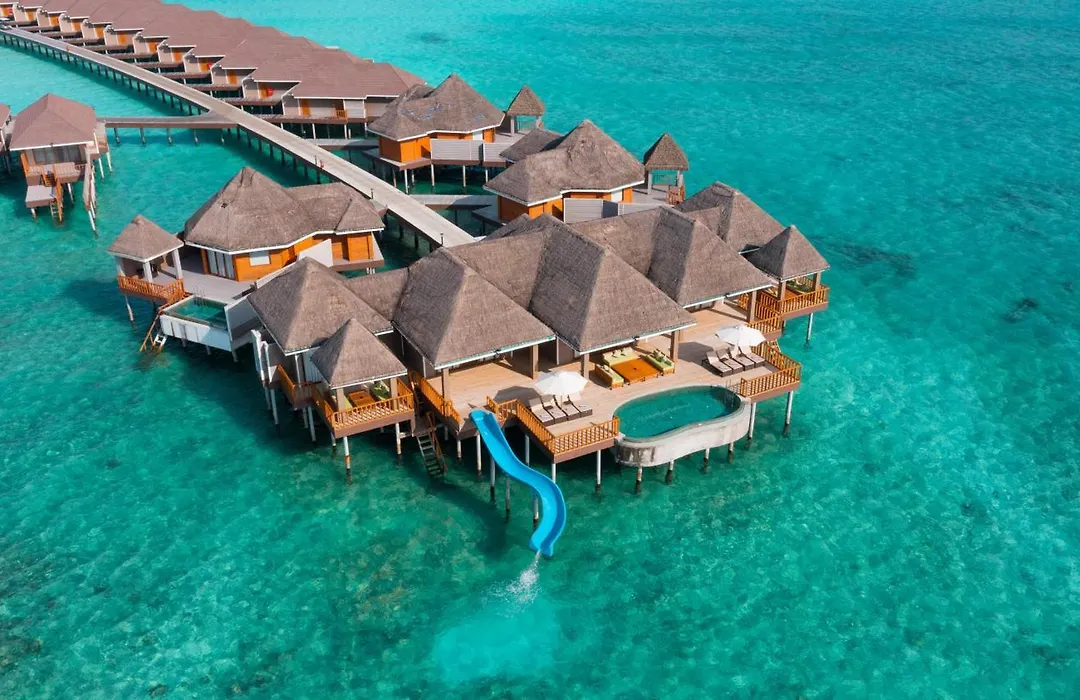 Brennia Kottefaru Maldives-1