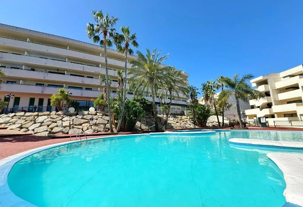 Acogedor Apartamento Con Vistas Piscina-1