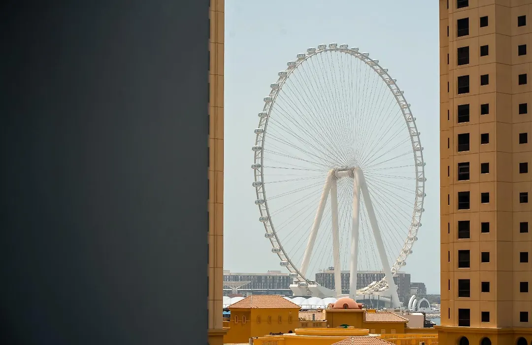 Keyrock - Dubai Marina Apartment With Stunning Sea View, Pool, Gym & Free Parking-1