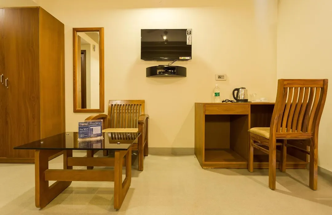 Hotel Garden Inn Kochi-1