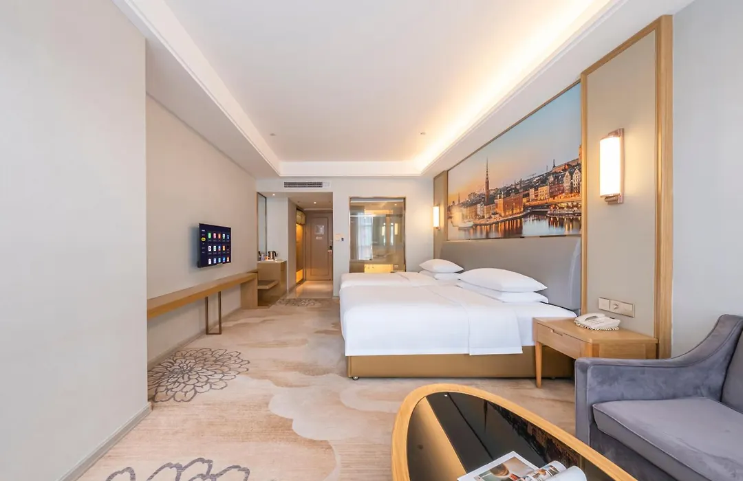 Vienna Hotel Fuzhou Mawei Banzheng Cultural Scenic Area Branch-1