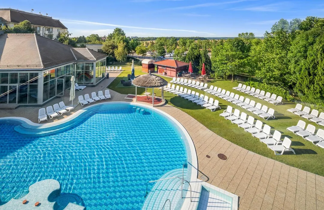 Greenfield Hotel Golf & Spa-1