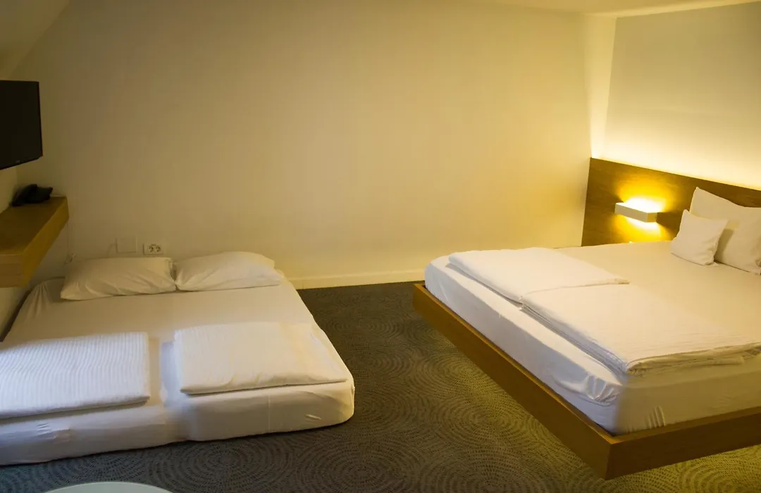 Hotel Silva-1