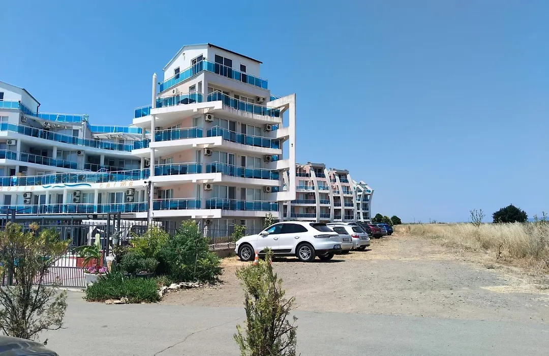2 Room Apartment Costa Calma Aheloy Bulgarien-1