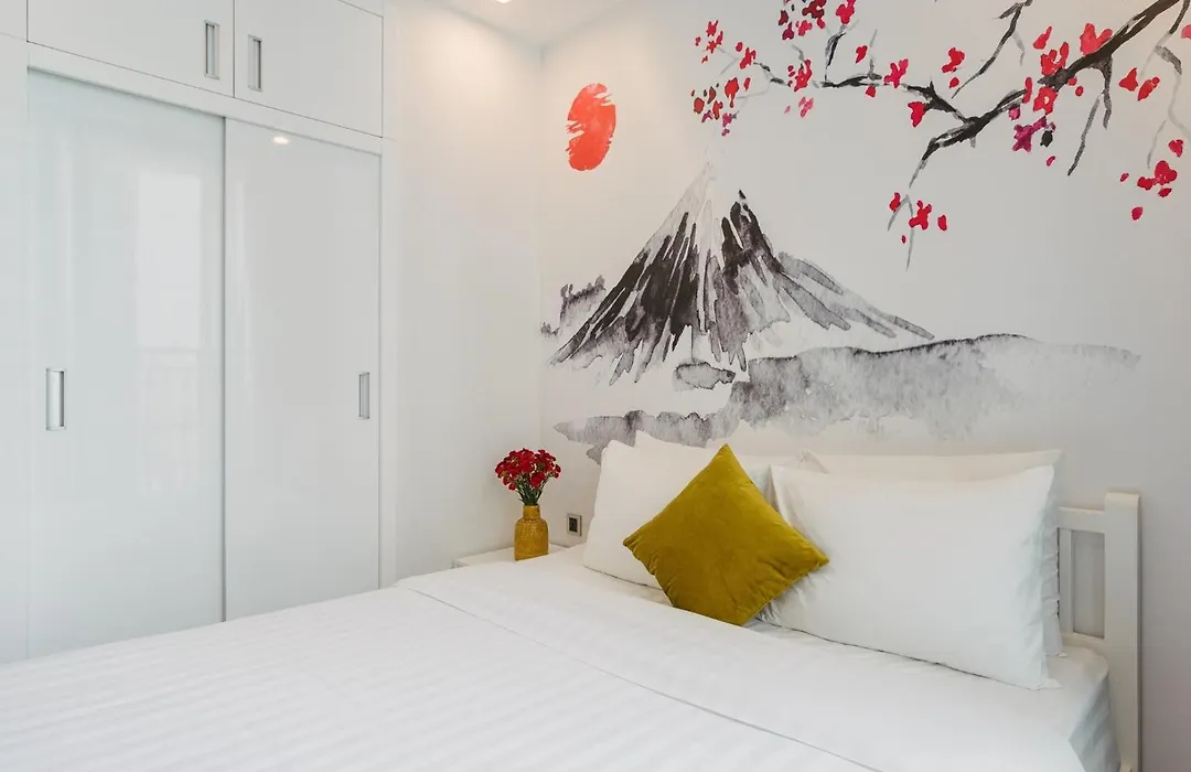 Luxury Studio In City Center With Gym, Pools And Private Walking Lake-1