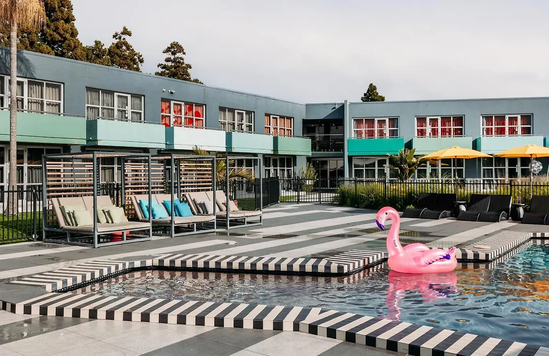 Naumi Hotel Auckland Airport-1