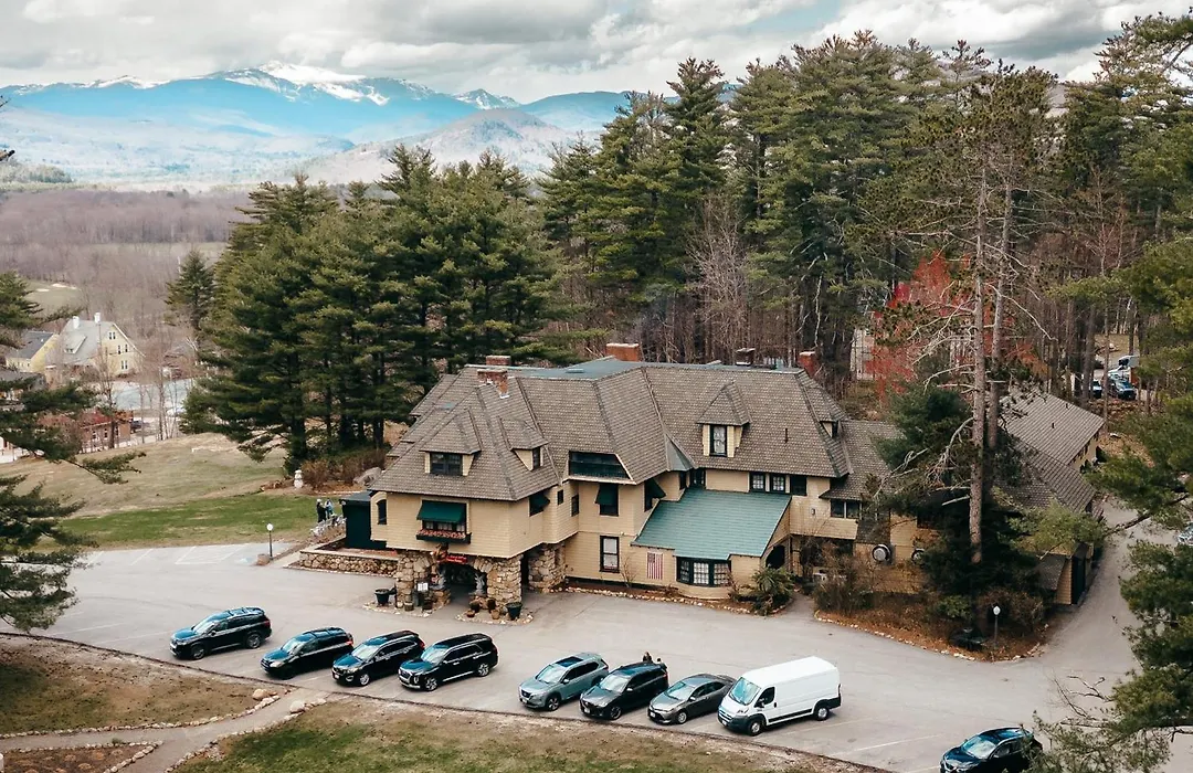 Stonehurst Manor Breakfast & Dinner Included-1