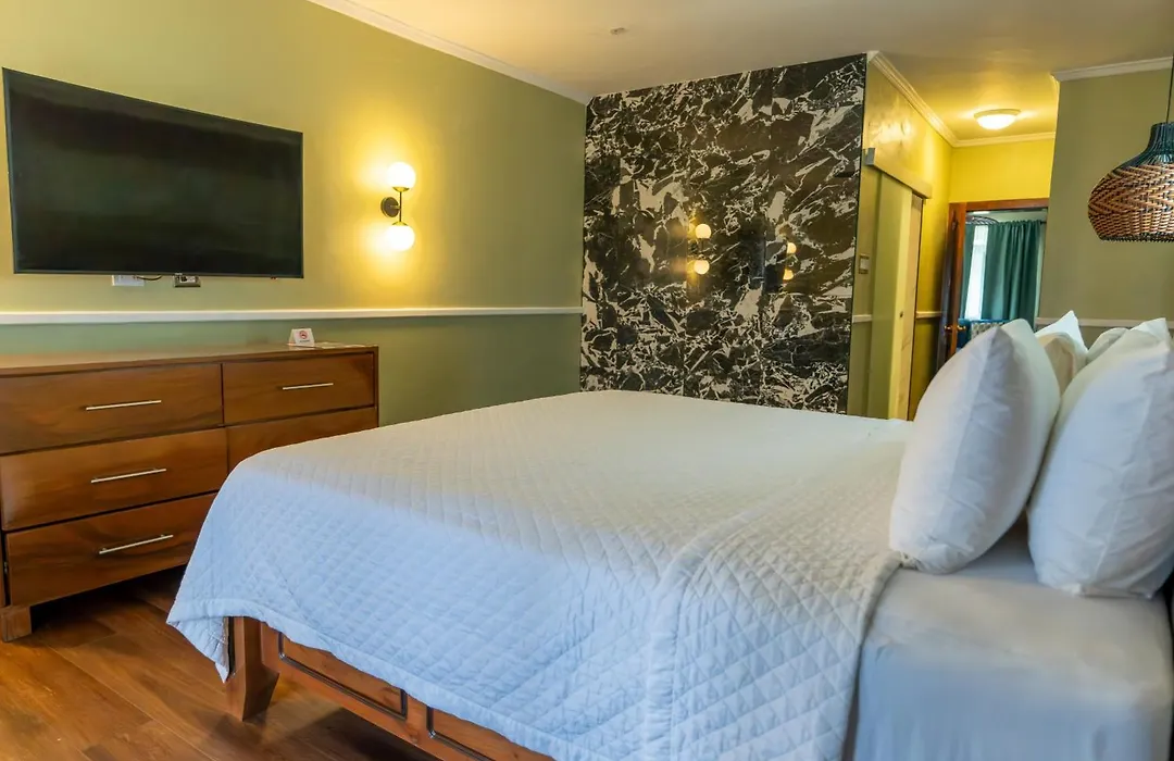 Travellers Beach Resort-1