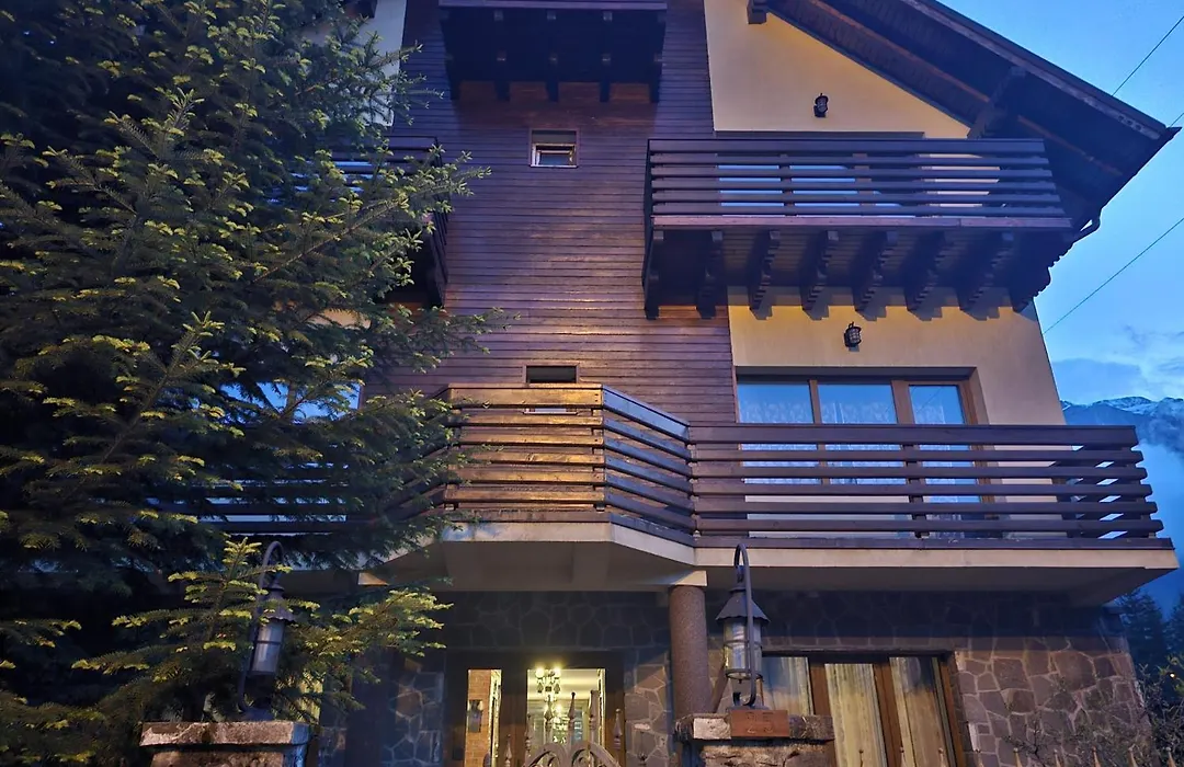 Casa Yna-1