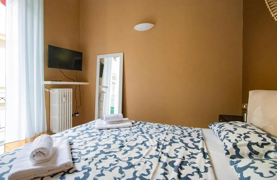 Eleganza E Comfort Nel Cuore Di Torino A Due Passi Da Porta Nuova E Dal Museo Egizio-1