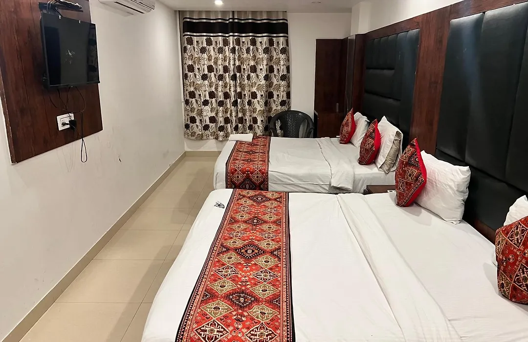 Hotel Tej Palace Near Igi Airport-1
