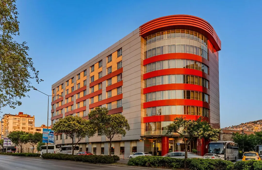 Ramada Plaza By Wyndham Izmir-1