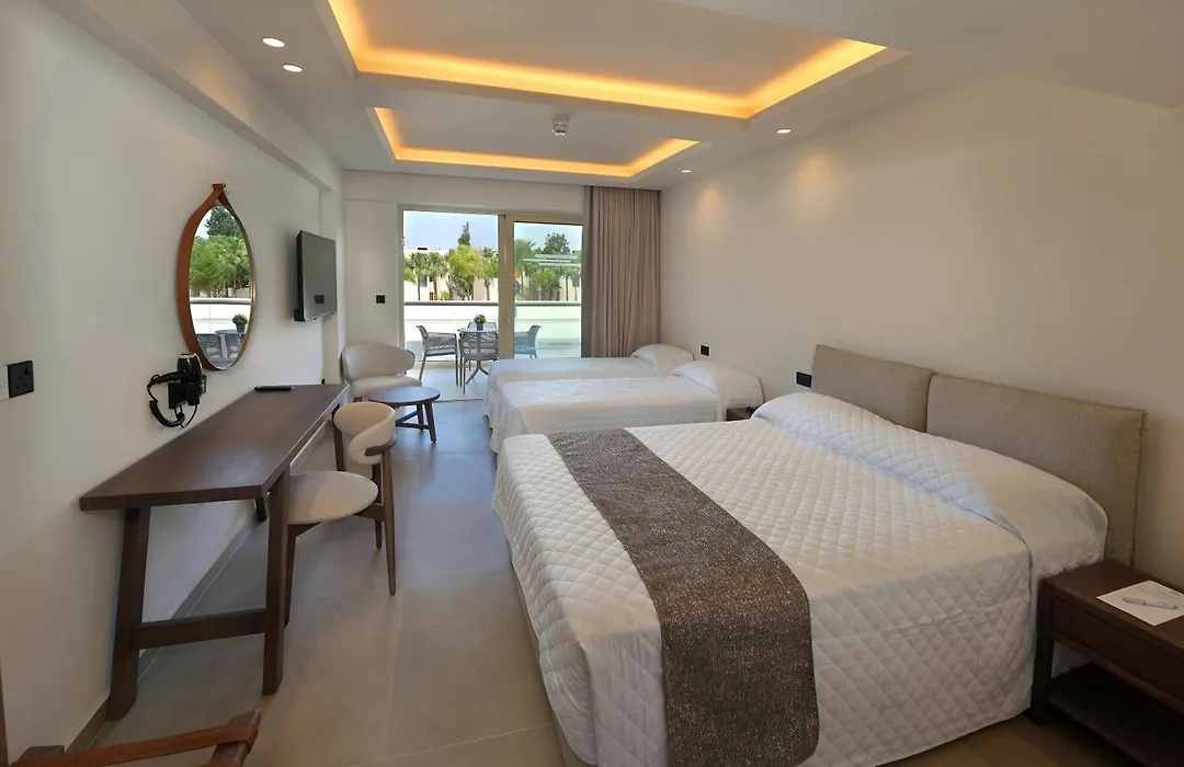 Nelia Sea Breeze-1