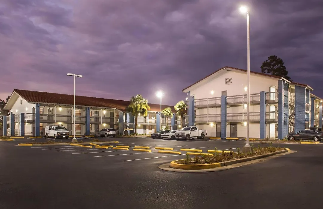 Econo Lodge Augusta North - Washington Road-1