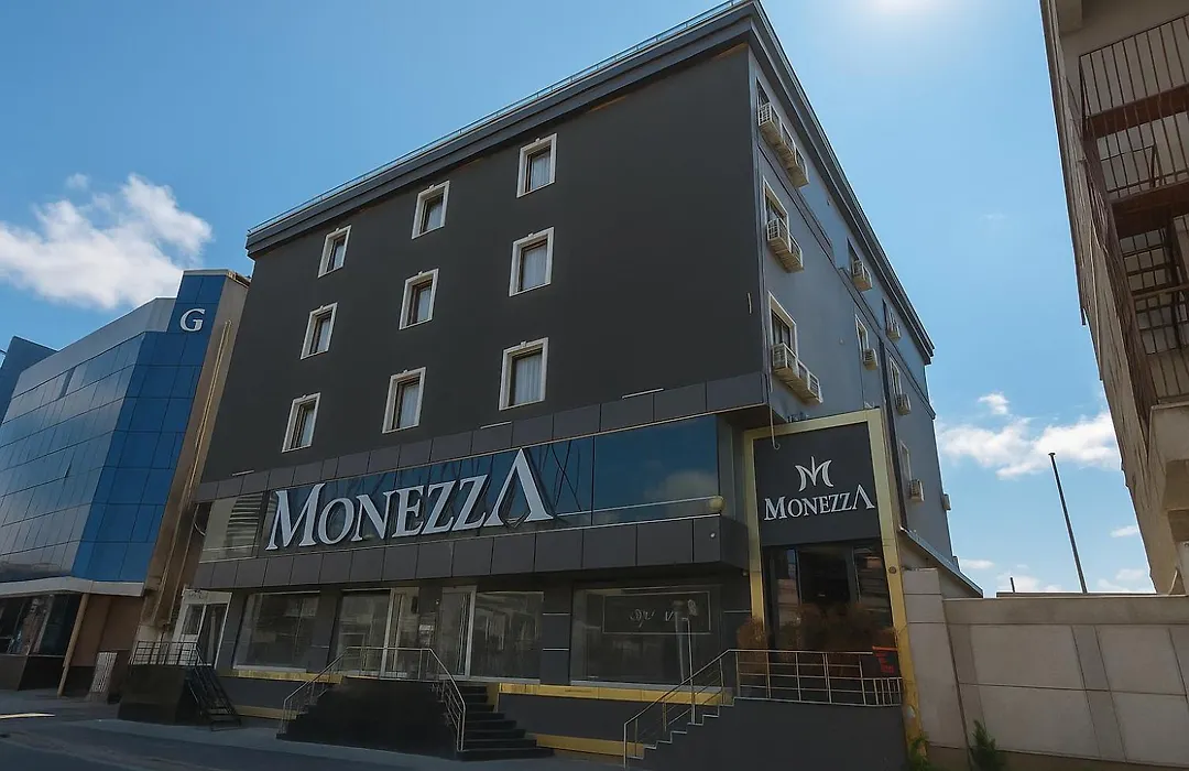 Monezza Avcilar-1