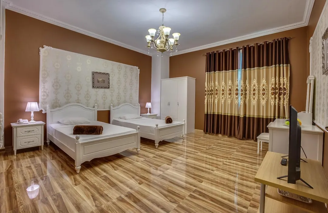 Al Khalidiah Resort-1
