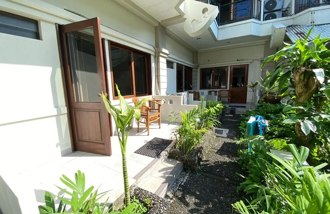 Hotel Winotosastro Garden-1