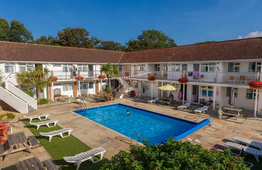 Del Mar Court-1