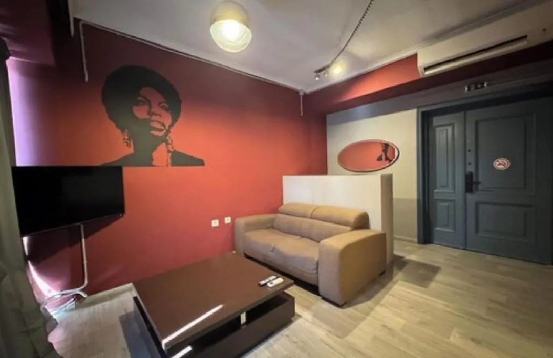 Stay Hybrid Youth Hostel-1